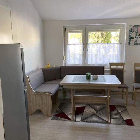 Schoene Ferienwohnung Naehe Stadtmitte Von 威廉港 外观 照片